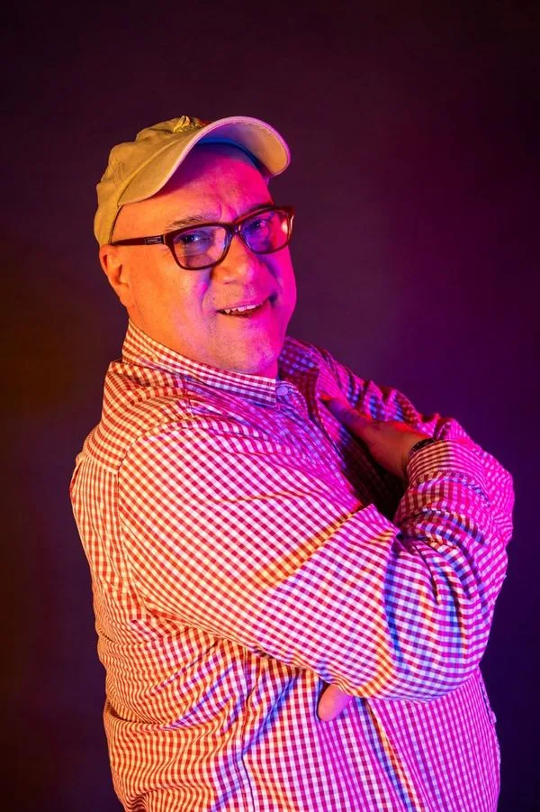 Willy Paiz, cofundador y Co-CEO de Peter Jordan, agencia de publicidad en Guatemala